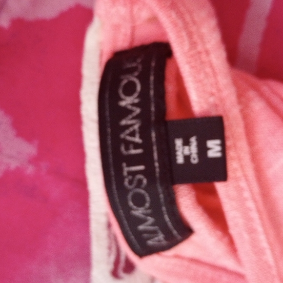 Cute Top - Picture 3 of 5